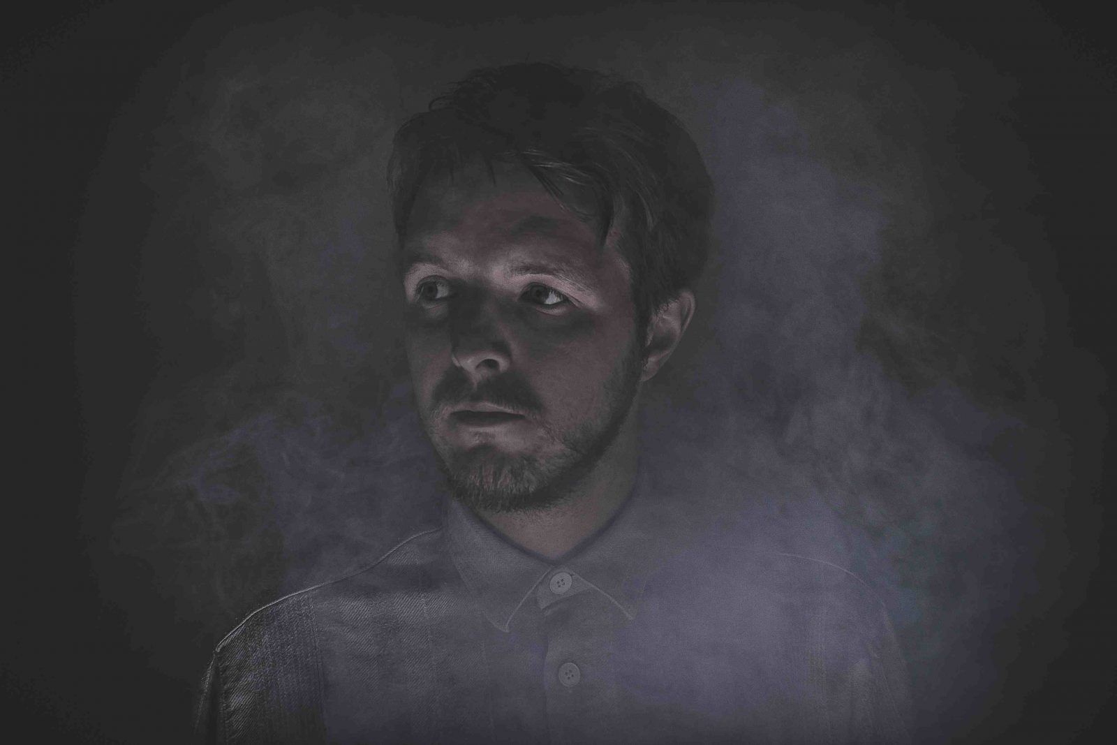 ambassadeurssmoke-lo.jpg