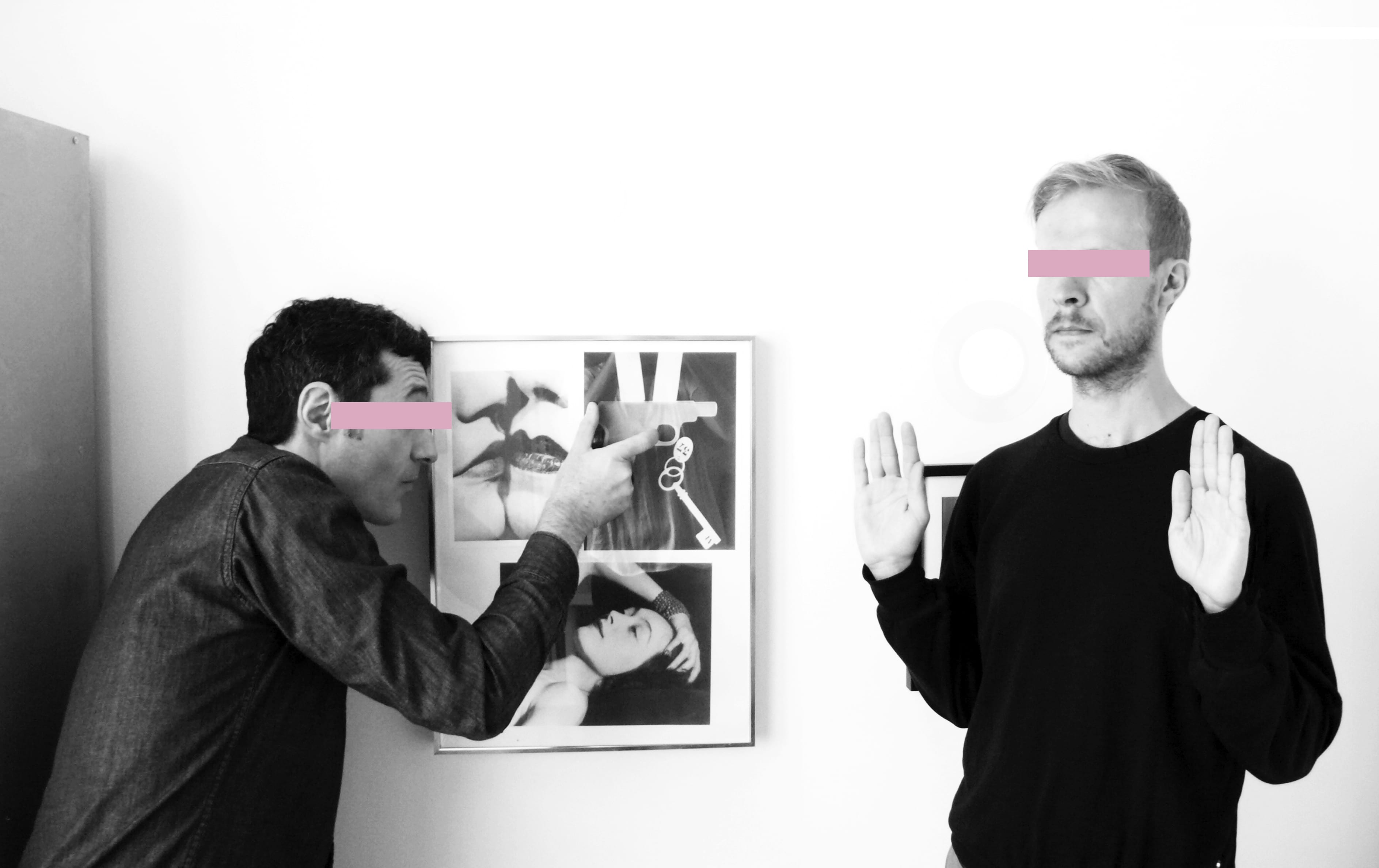 rituel_revolver_incognito_by_emmanuelle_mafille.jpg