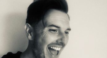 Jonny Spalding shares Hole In My Heart video.