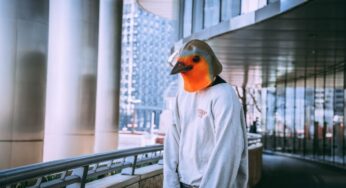 Oli Outside Shows Artistic Diversity With New Single ‘Now That You Moved On’